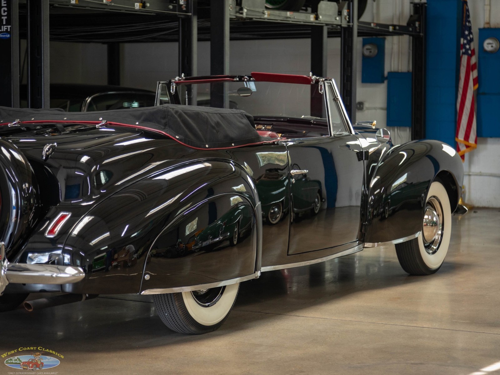 Lincoln-Zephyr-Continental-V12-1940-Convertible-26