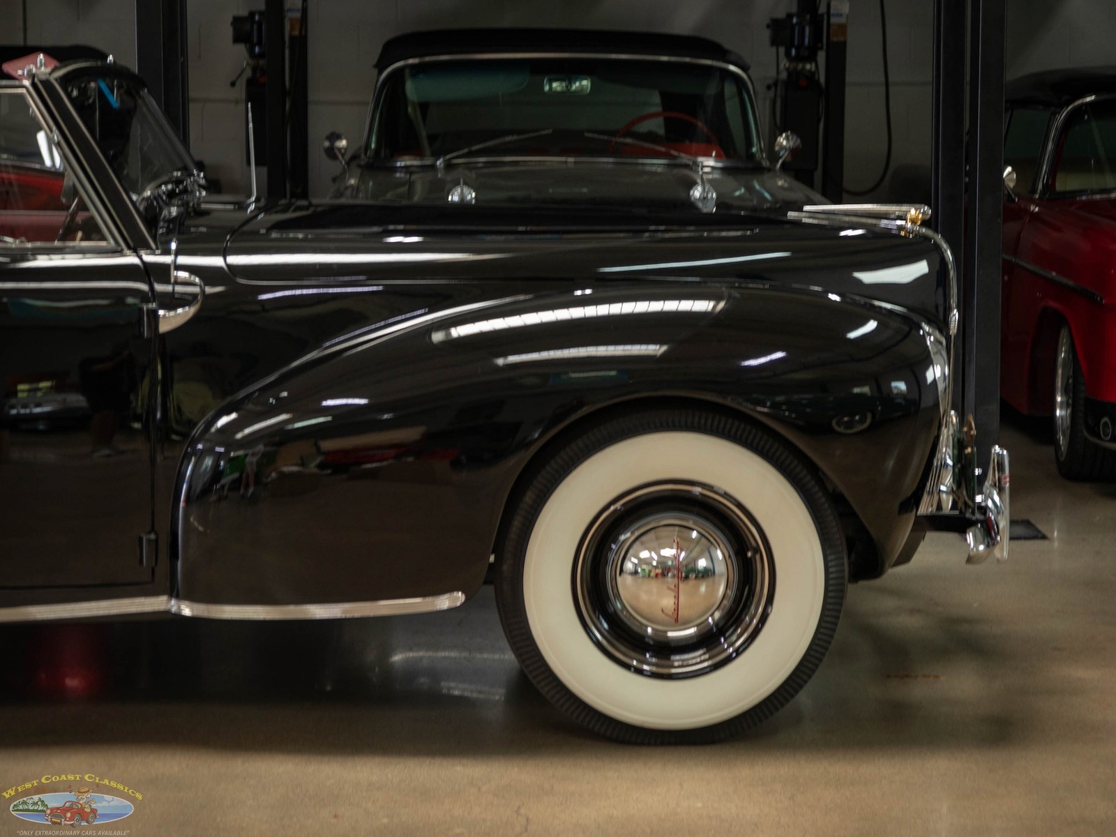 Lincoln-Zephyr-Continental-V12-1940-Convertible-3