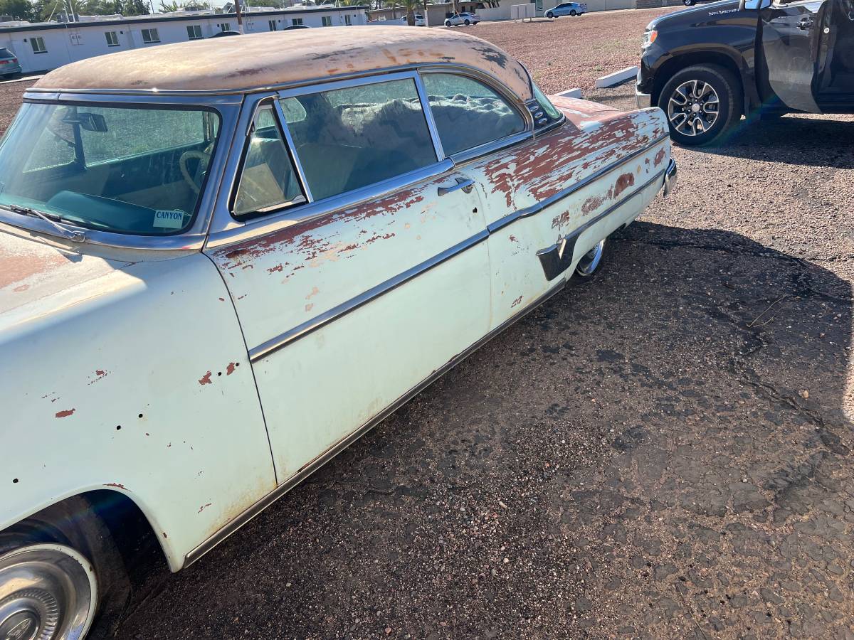 Lincoln-capri-1954-5