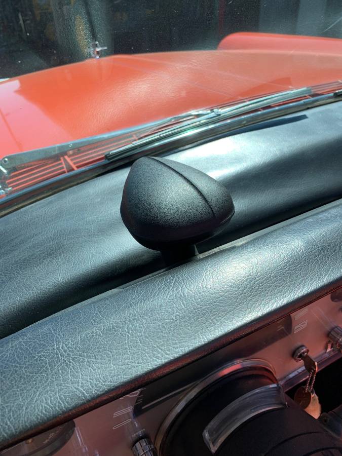 Lincoln-continental-1958-orange-10