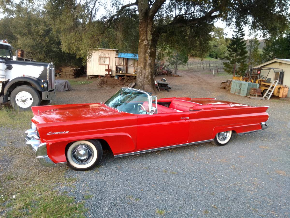 Lincoln-continental-1958-orange-15