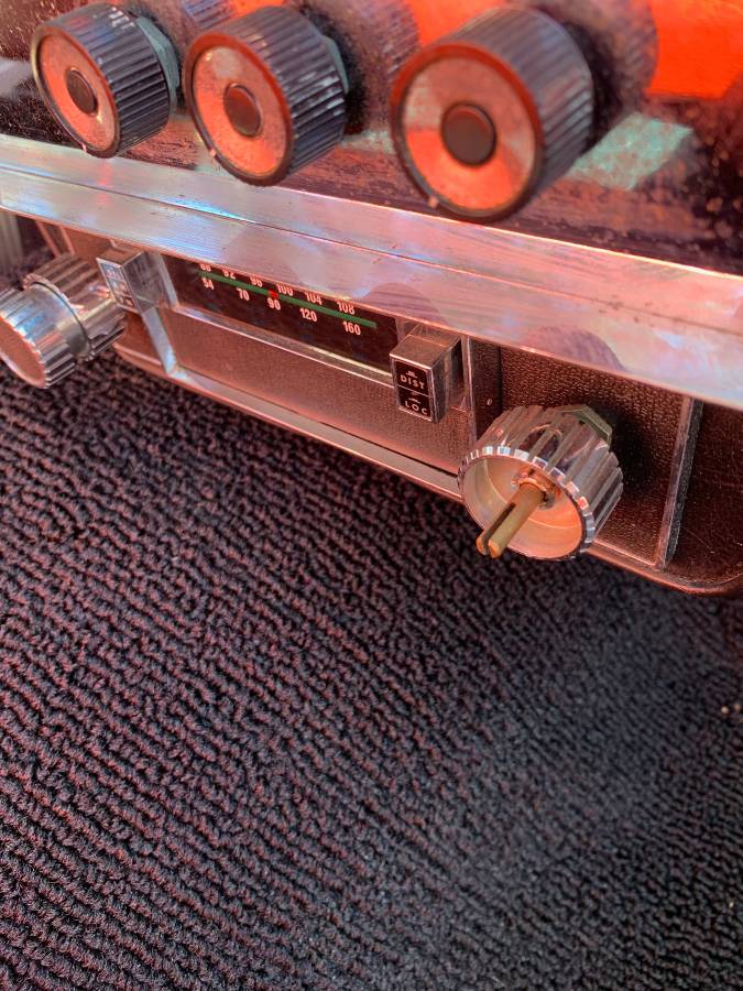 Lincoln-continental-1958-orange-19