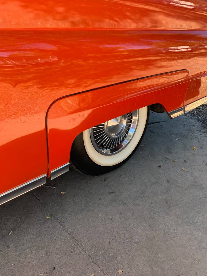 Lincoln-continental-1958-orange-4