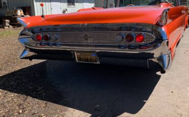 Lincoln-continental-1958-orange-7