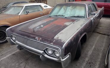 Lincoln-continental-1962-black-4