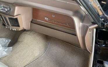 Lincoln-continental-1963-black-14