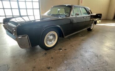 Lincoln-continental-1963-black-4