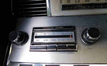 Lincoln-continental-1967-brown-11