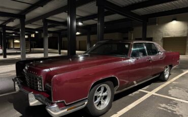 Lincoln-continental-1973-18