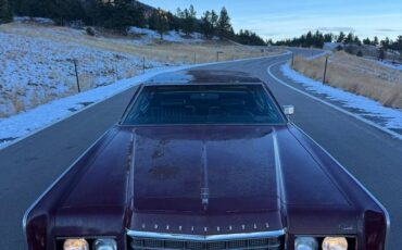 Lincoln-continental-1973-5