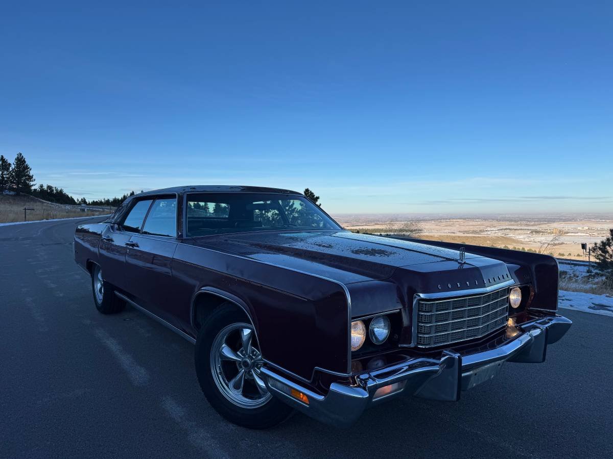 Lincoln-continental-1973-6