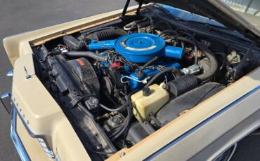 Lincoln-continental-1973-7