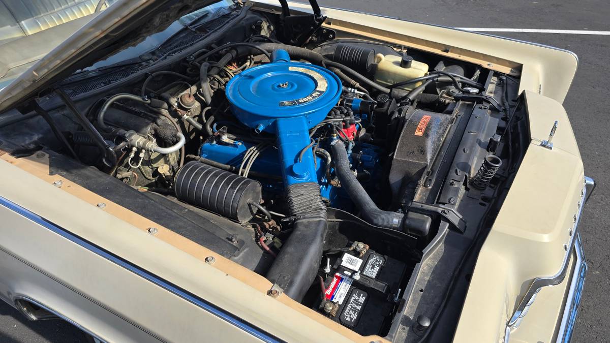 Lincoln-continental-1973-8