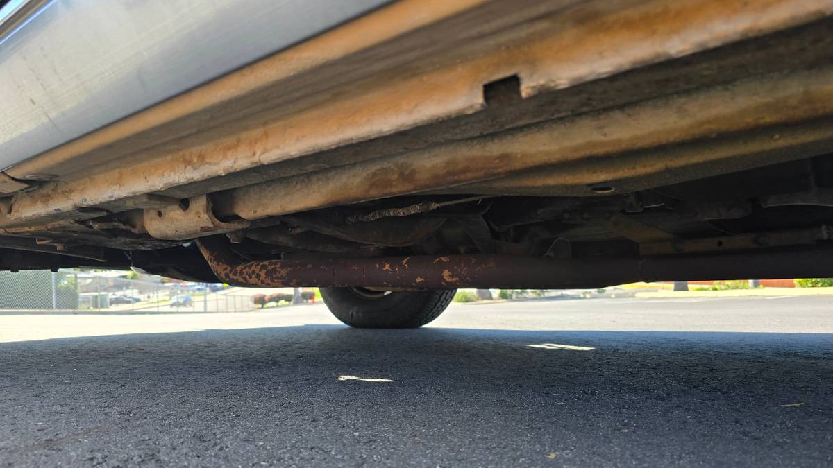 Lincoln-continental-1973-9