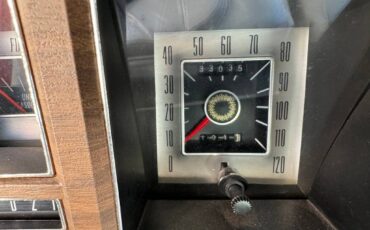 Lincoln-continental-1976-grey-162