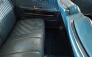 Lincoln-continental-4-door-sedan-1964-blue-16