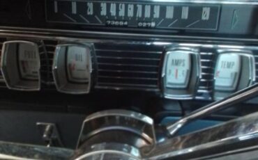 Lincoln-continental-4-door-sedan-1964-blue-4