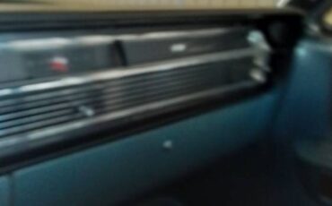 Lincoln-continental-4-door-sedan-1964-blue-6