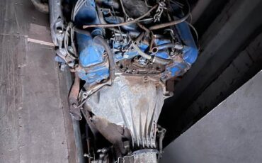 Lincoln-continental-convertible-1966-grey-1