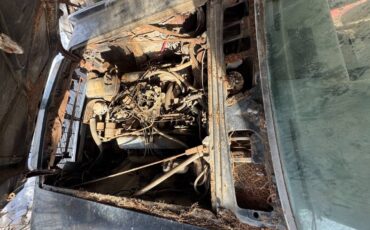 Lincoln-continental-convertible-1967-2