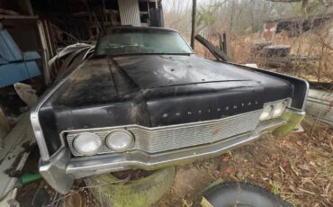 Lincoln-continental-convertible-1967-4