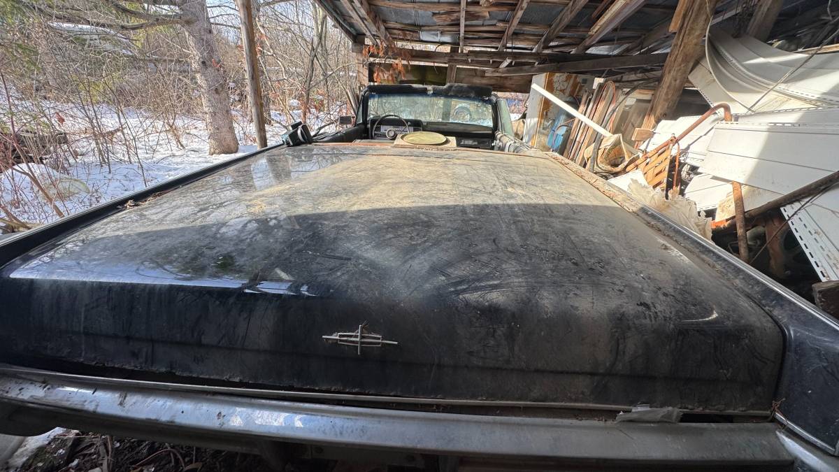 Lincoln-continental-convertible-1967-6