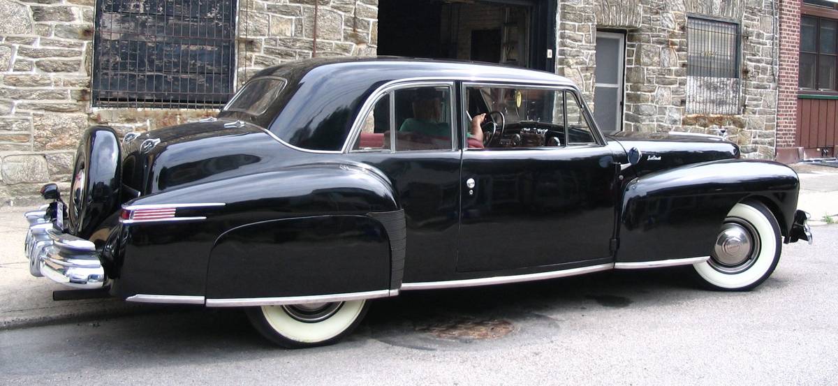 Lincoln-continental-coupe-1947-black-13