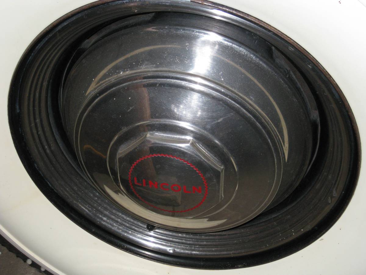 Lincoln-continental-coupe-1947-black-15