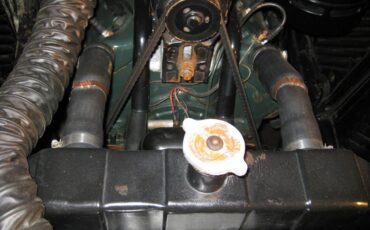 Lincoln-continental-coupe-1947-black-7