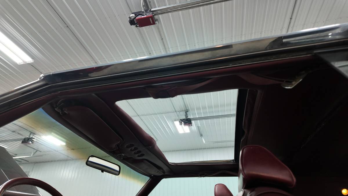 Lincoln-continental-mark-iii-1971-5