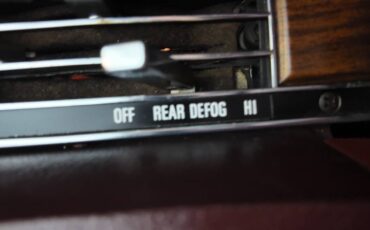 Lincoln-continental-mark-iii-1971-9