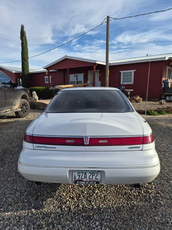 Lincoln-continental-mark-iii-1996-white-1