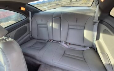 Lincoln-continental-mark-iii-1996-white-2