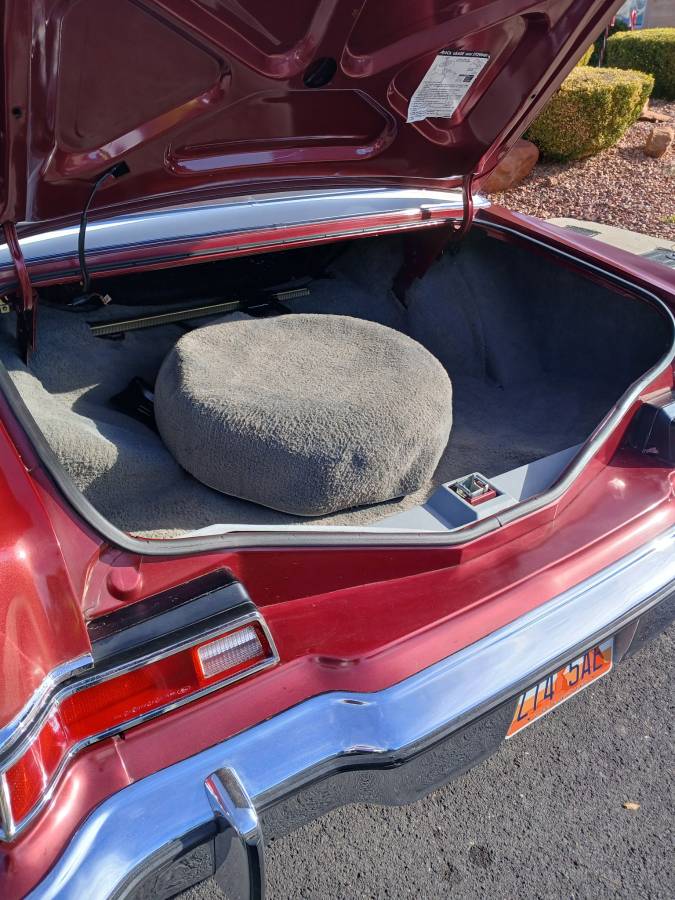 Lincoln-continental-mark-iv-1974-5