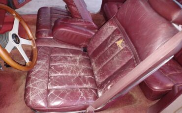 Lincoln-continental-mark-v-1977-11