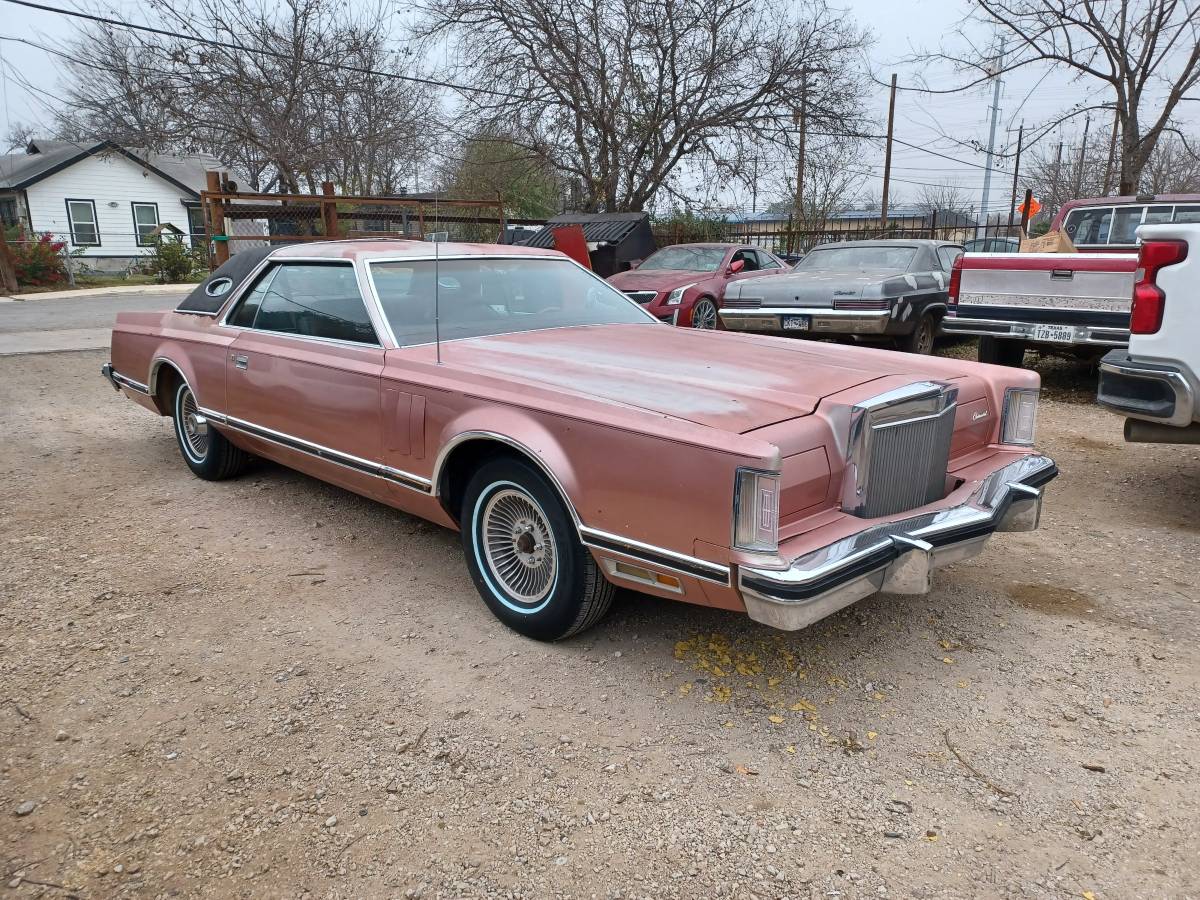 Lincoln-continental-mark-v-1977-7