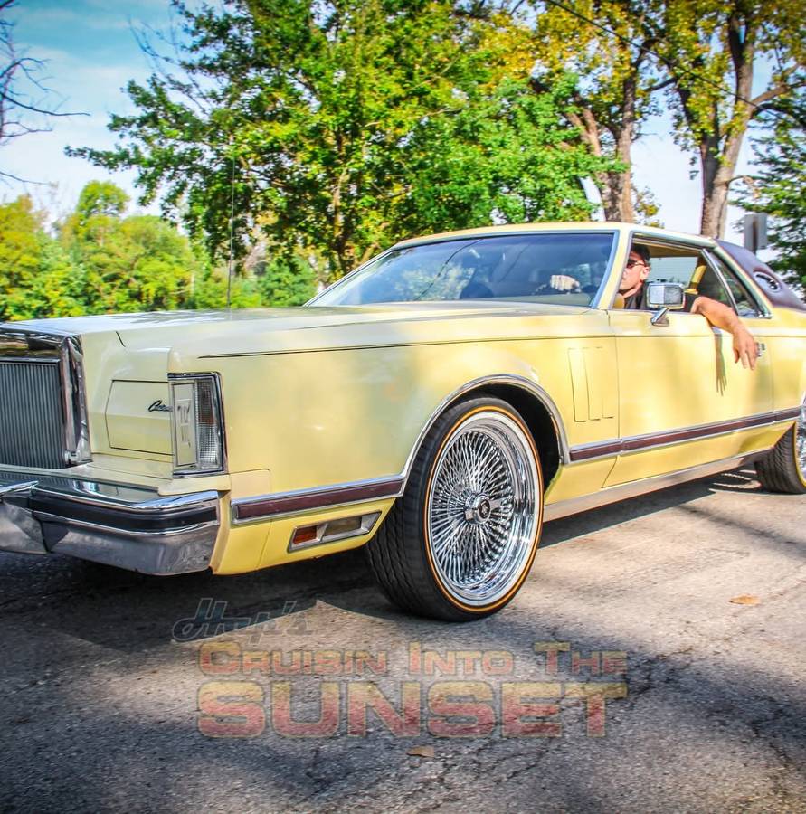 Lincoln-continental-mark-v-1978-16