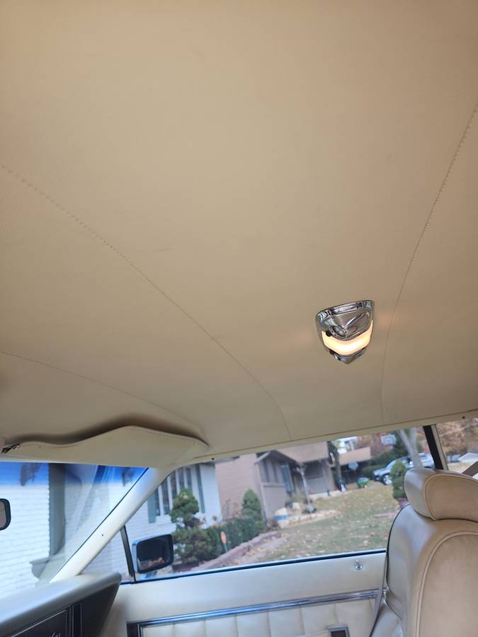 Lincoln-continental-mark-v-1978-4