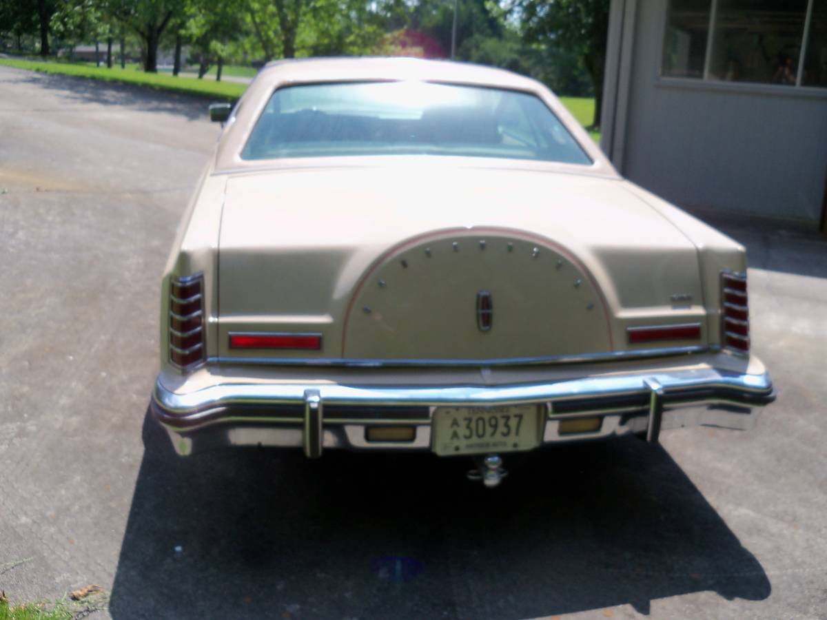 Lincoln-continental-mark-v-1979-brown-2