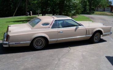 Lincoln-continental-mark-v-1979-brown-4