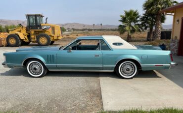 Lincoln-continental-mark-v-1979-green