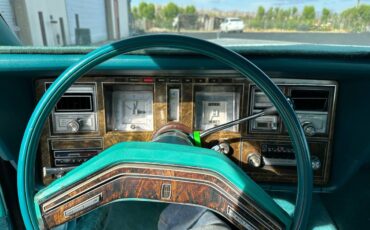 Lincoln-continental-mark-v-1979-green-7