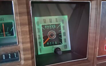 Lincoln-continental-markiv-1975-brown-12