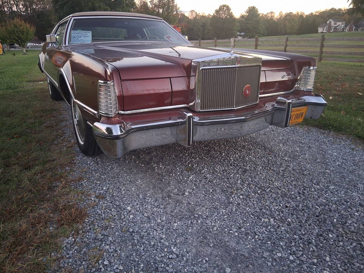 Lincoln-continental-markiv-1975-brown-9