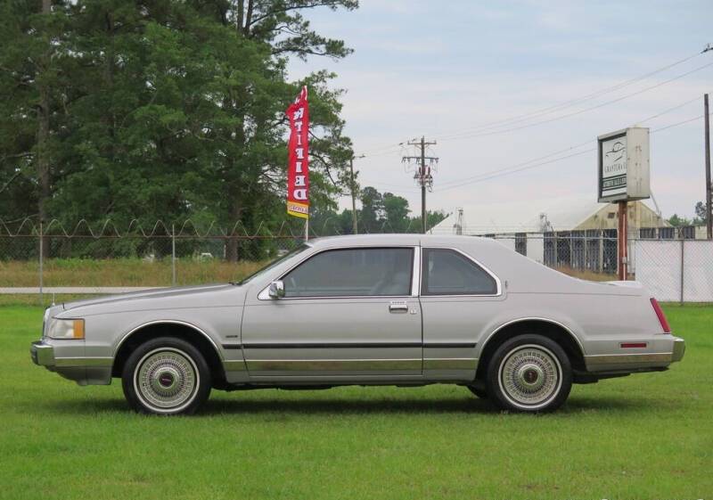 Lincoln-mark-1985-grey-11