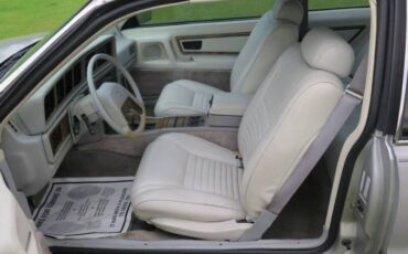 Lincoln-mark-1985-grey-15