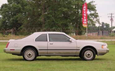 Lincoln-mark-1985-grey