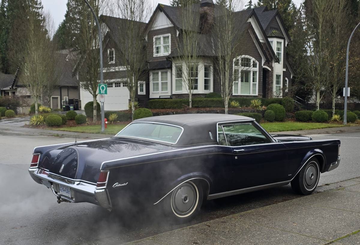 Lincoln-mark-iii-1970-4