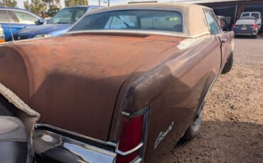 Lincoln-mark-lll-1970-brown-6