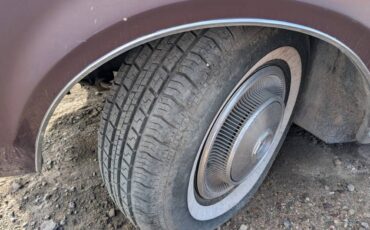 Lincoln-mark-lll-1970-brown-8